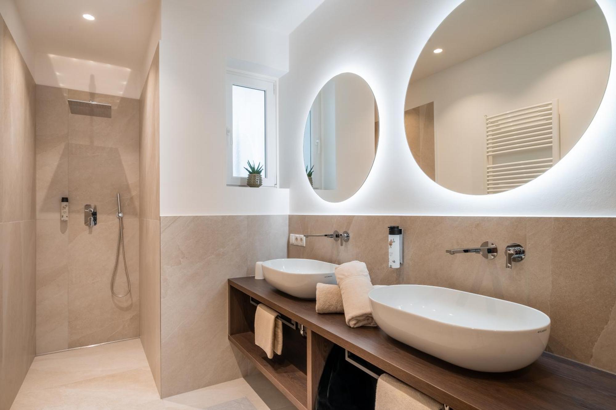 Hotel Frangart An Der Weinstrasse Appiano Sulla Strada Del Vino Ngoại thất bức ảnh